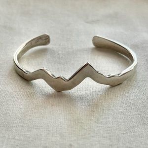 Silver Mountain Peak Bracelet